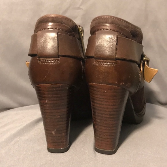 ‼️Last chance! Being donated! Clarks Lida Dallas Brown Leather Booties - Picture 5 of 10
